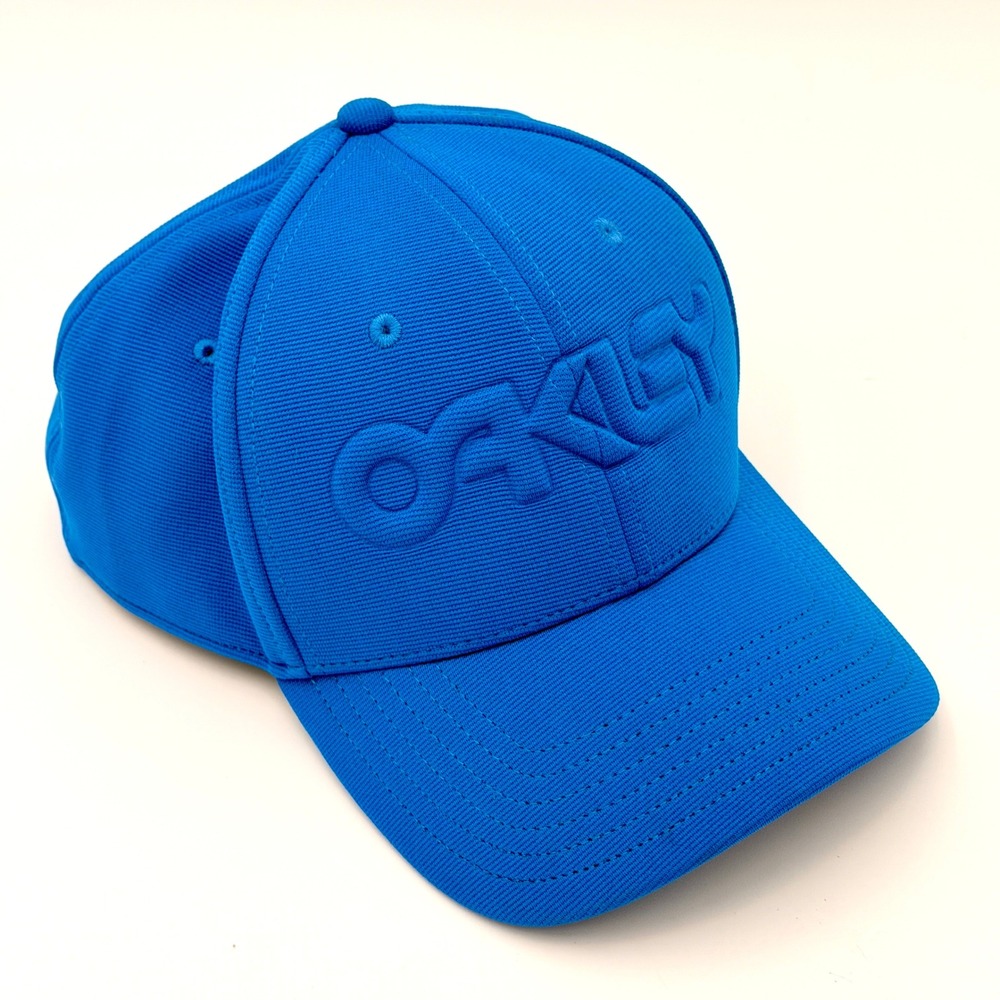 Oakley Classic Low Flex Hat Blue Embossed Logo Stretch Fit Cap L/XL